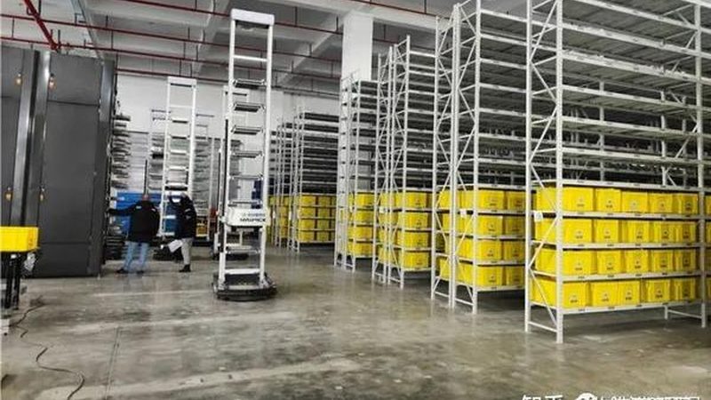 立体仓库穿梭车货架：揭秘其价格构成与选购要点**